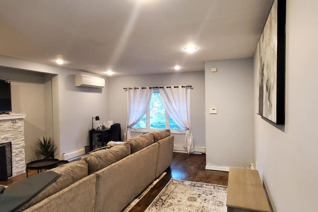 Quiet 3 Bedroom Apartment In Private Home New York Exterior foto